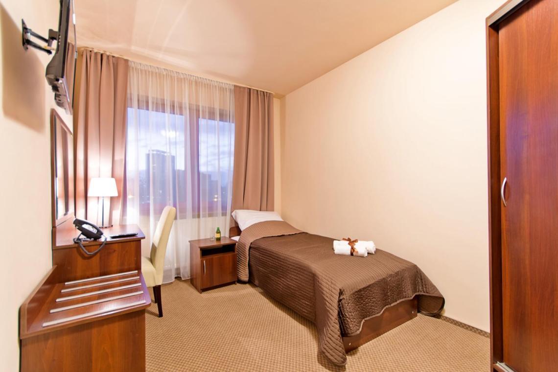 Wiatraczna Hotel Warsawa Bagian luar foto